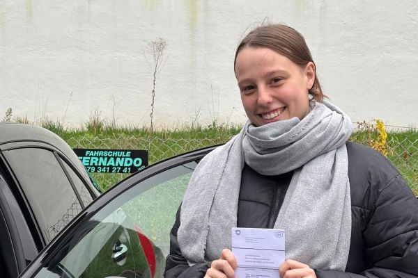 fahrschule-indi-070AF4B51F5-B87F-6954-2278-292313454436.jpeg